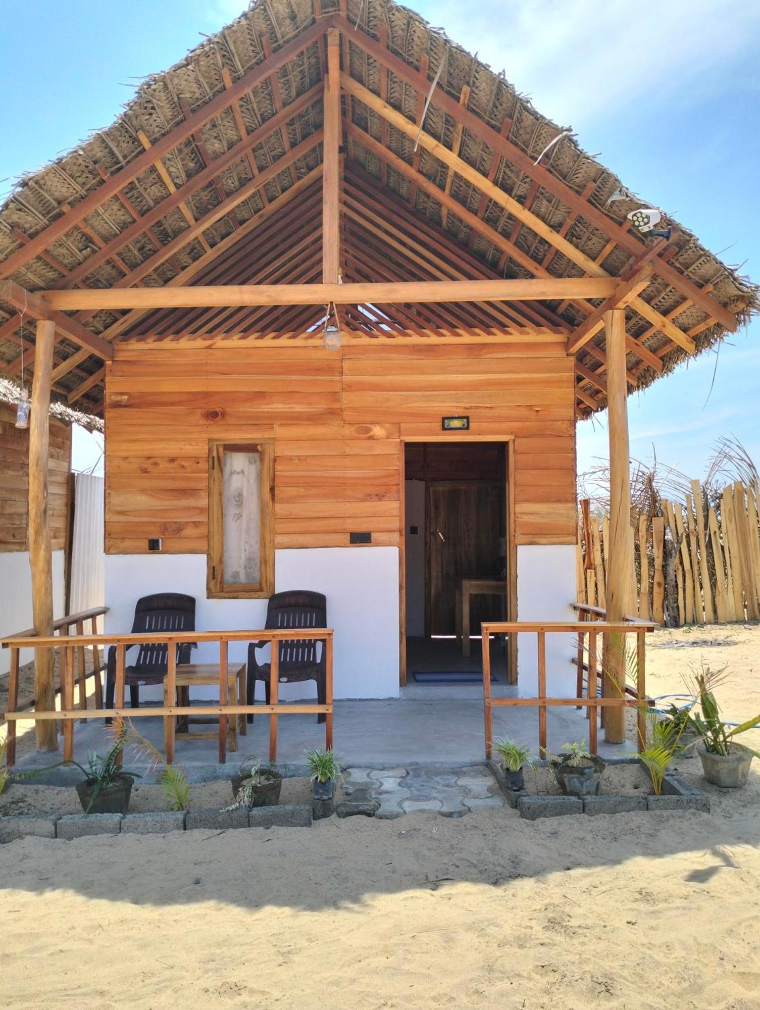 Arugam Bay Beach Morea Екстериор снимка