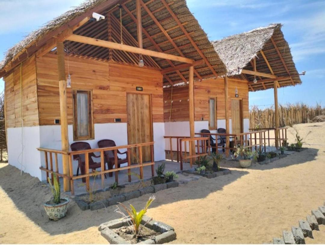 Arugam Bay Beach Morea Екстериор снимка